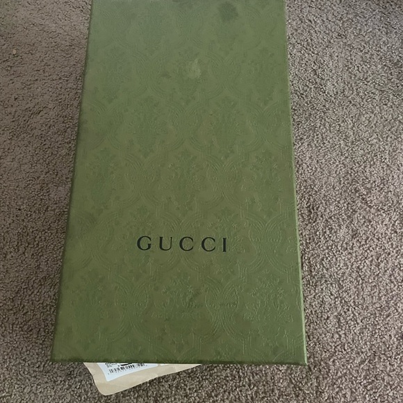 Gucci slides - Picture 7 of 7